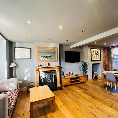 Simpsons Cottage - Grove Road Cottages 스트렛포드-어폰-에이본 외부 사진